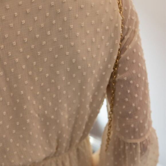 💲1️⃣0️⃣ Bundled ✔️Swiss Dot Cream Peasant Dress sz Med  - Picture 12 of 16